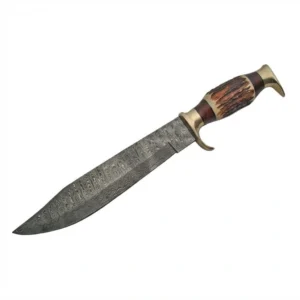 Damascus steel pattern on clip point bowie blade